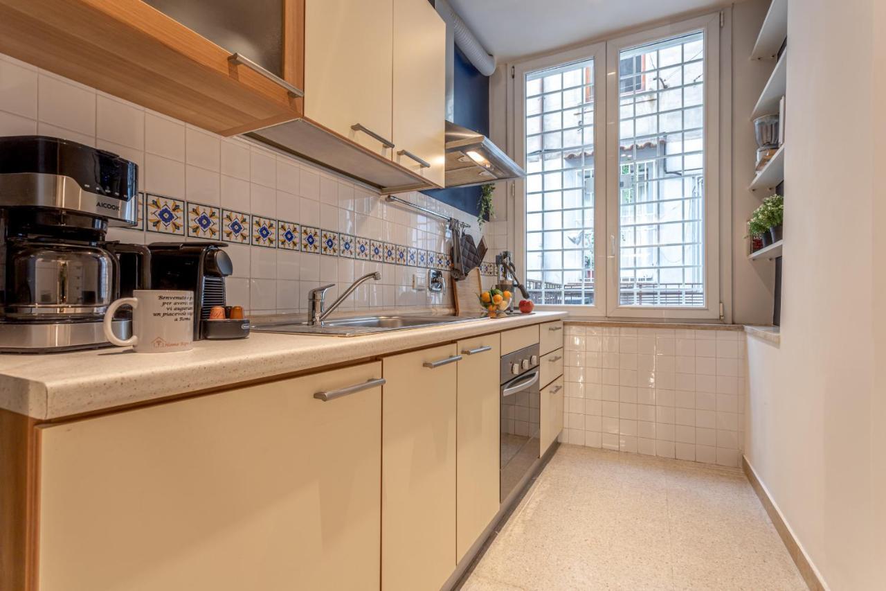 Appartamento Home Ripa 99 Рим Екстериор снимка
